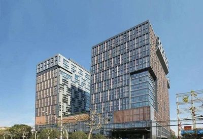 遠(yuǎn)洋資本19.67億向光大資本收購上海越虹廣場